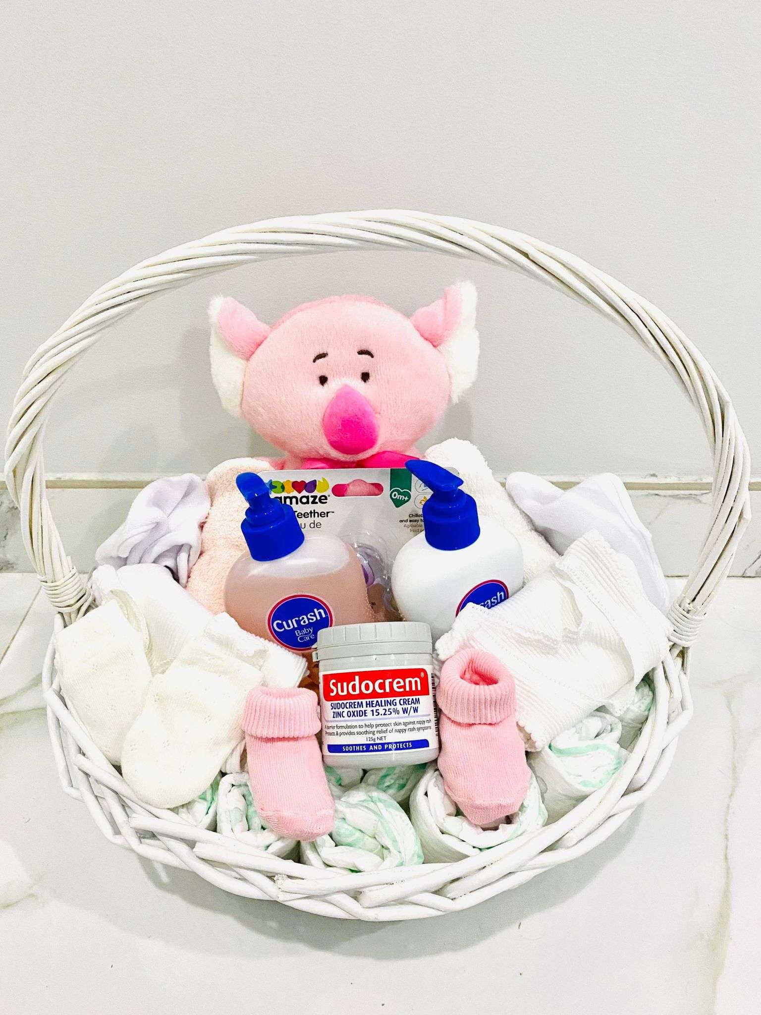 Girl Baby Hamper (large) Girl Baby Hamper (large)